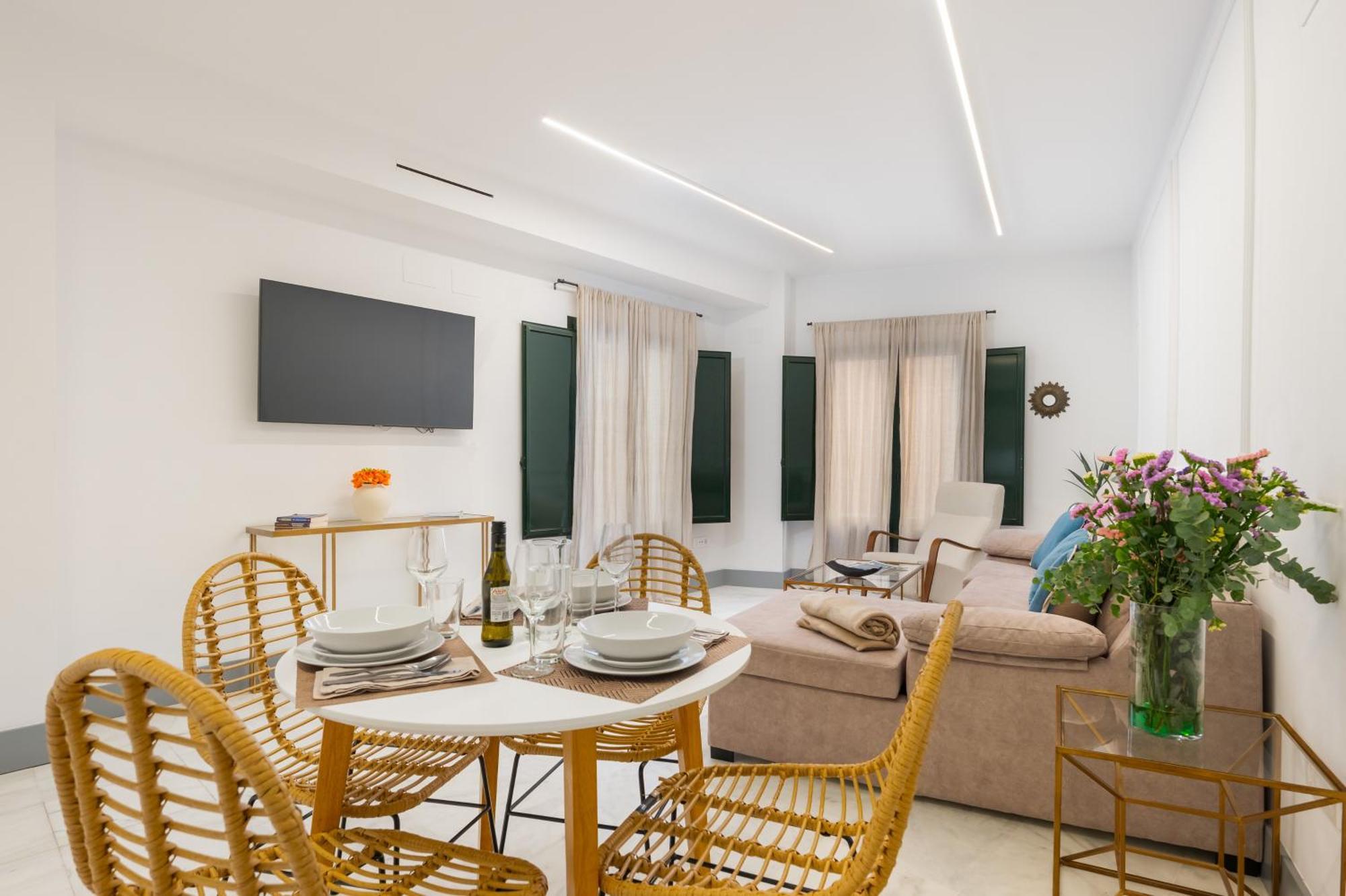 Panther Home Francos Sevilla Bagian luar foto