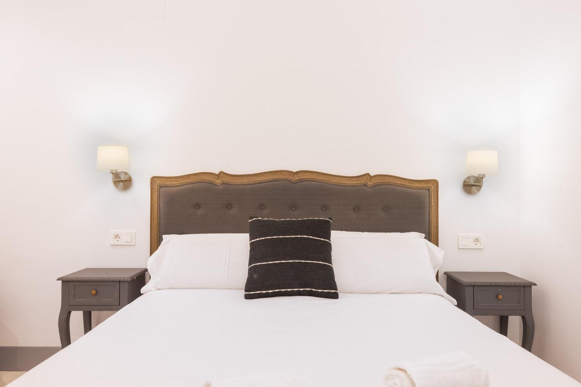 Panther Home Francos Sevilla Bagian luar foto